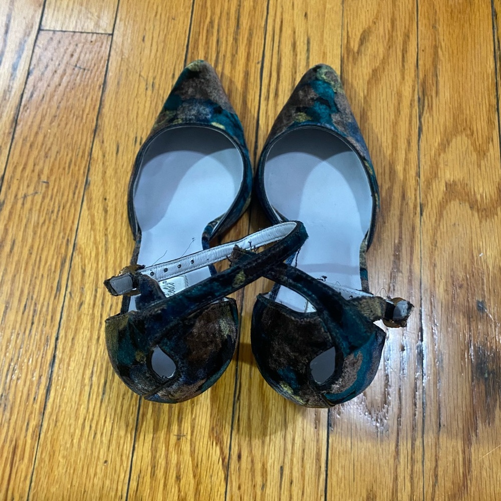 Vintage Marshall Fields heels - Picture 4 of 11